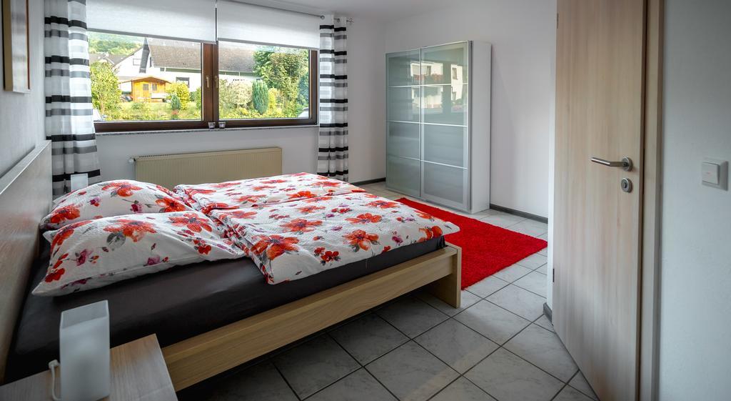 Moseltraum Appartement Bruttig-Fankel Kamer foto